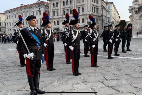 A Trieste si celebrano i 100 anni dell'Associazione carabinieri